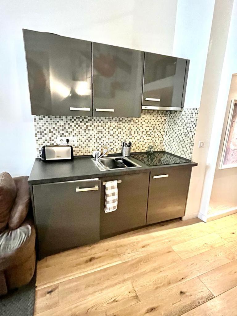 Duplex Patio Wilson Apartment Ница Екстериор снимка